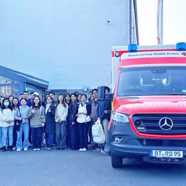 Expedition Notruf 112: Care & Career besucht die Integrierte Leitstelle und den Rettungsdienst