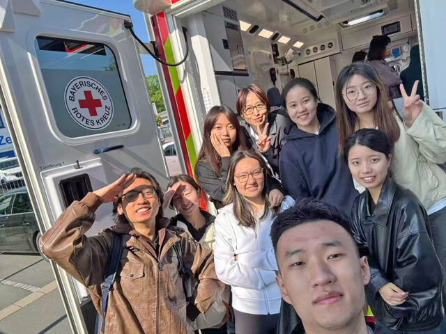 Expedition Notruf 112: Care & Career besucht die Integrierte Leitstelle und den Rettungsdienst