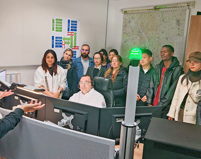 Expedition Notruf 112: Care & Career besucht die Integrierte Leitstelle und den Rettungsdienst
